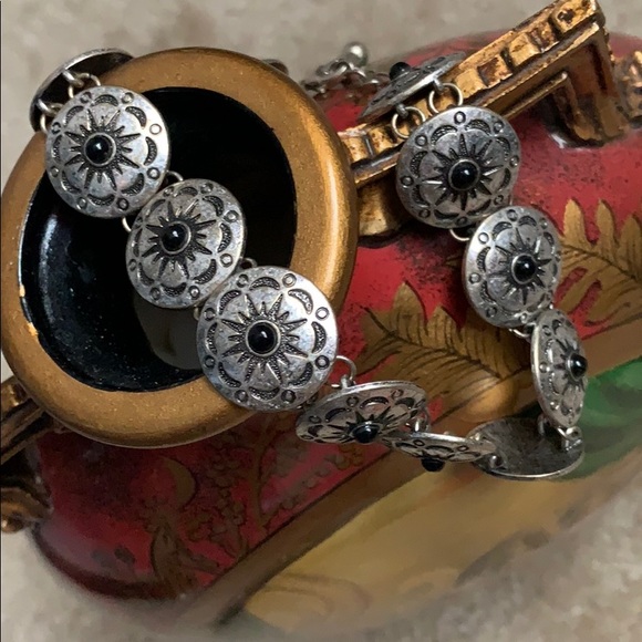 Necklace - Picture 2 of 2